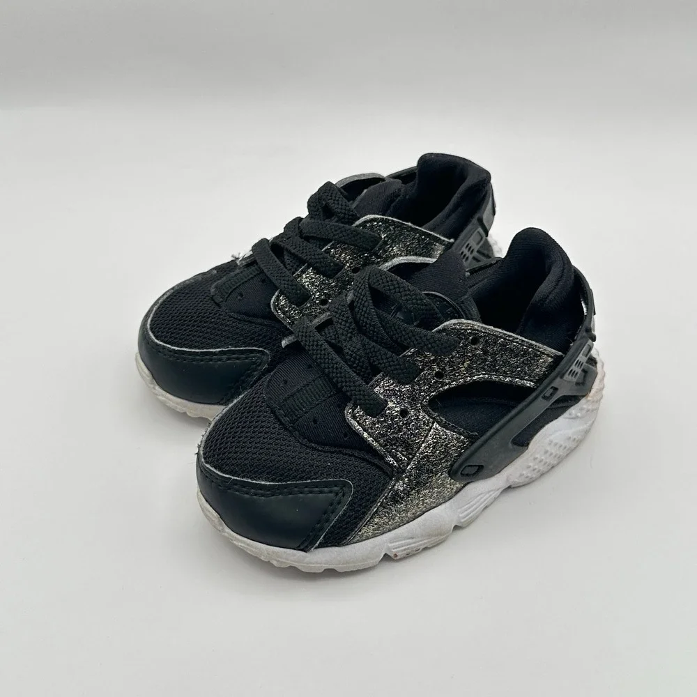 Nike Huarache Run SE‎ TD Sneakers Size 5C Black/Metallic Gold 859592-005 Toddler
